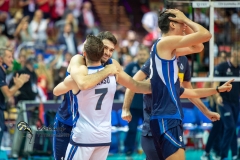 011329EC-A190-44E7-9608-303DC988DF7D