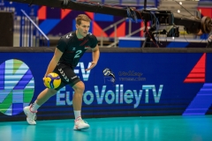 C0AD2B98-FF45-4956-803B-57CF00E00D07