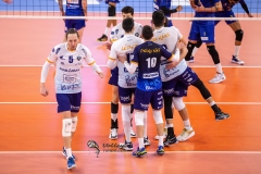 1F4B741B-67DD-4589-B44B-45B30BDF9A37