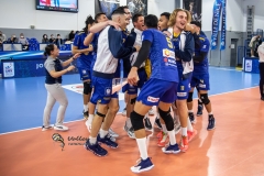 68B06E2F-9FB6-475F-A50C-27781A5E709A