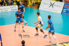4AD42DC9-9AB3-4CD9-915E-FAC73907BA1E