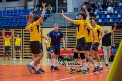 DA2A161B-A37C-4F9A-9985-F6DD41000FA5