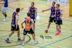 B9CA8AF5-C5CE-46B6-92AF-D070122F7F67