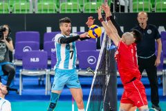 D168529B-7763-4A3D-877B-DC98AB9E1172