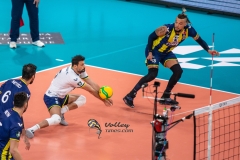 E07582E6-5A36-4F55-BD23-A975C4EE4D99