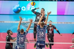 B49B325B-D988-4590-AF67-E65376FAAC65