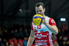 12073196-436A-4B68-A897-0586170FB43E
