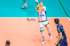 A03BDEF5-7C30-437D-B755-FCFBBDB43F9E