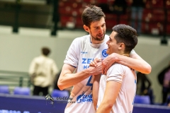 21535010-DFA1-4BF5-9DEA-77C363493A42