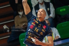 251B75F2-3F9F-4255-BCD1-1CC386073D82