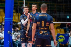 E9A67496-F106-4497-B424-A4ACFBD44C41