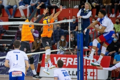 0F10FDA0-6E10-40D8-B9AA-1CD09CF4C481