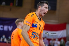 F8F923CF-4C09-4F91-A2A4-F3476441FDB2