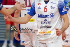 AB6DCFA4-32C9-4110-8526-2B594D0D2E24