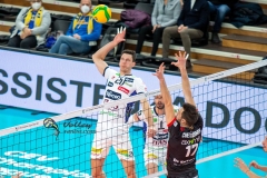 28095F13-DCBB-483C-84FE-E20C49731D00