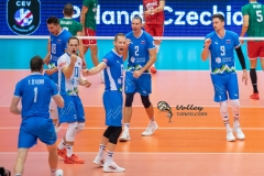 98080ECD-D71E-41BC-BF35-5DFE1C54B838