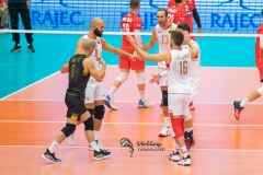 FE2FBD03-CBEC-4A71-B1EF-B6E06EF2EEE5