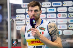 5AC9E415-44A6-4433-BA00-5A4799B54145