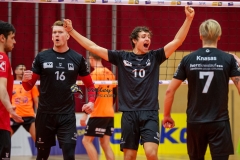 C889C34D-6FDC-49B8-B9BE-513597F9B7FB