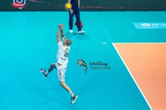 DE9B42E2-60EE-4879-ACA7-254389B9F5DC