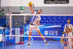 95DE21CA-E9B2-4FFE-BFEF-F637DC5F0D3D