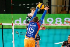 0FB79B5B-9ED0-42CB-9C5F-5CFA49999CF5