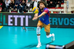 F1BAC6B2-8FDD-450E-A706-9AA373FA0CB5