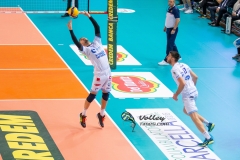 92E8C6DF-DA15-400F-A5AE-7E25A722AFC9