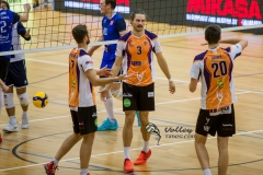 A6BA127C-4325-4296-AE9C-D2E7D21301B6