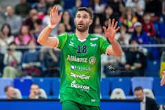 DCEE2AD3-D432-45A1-ABFE-D17F9CB47010