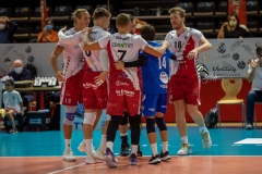 3F1BEDDD-6BBB-4853-BF86-0DFDC07D116A