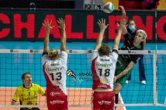 4EC335CF-B5A0-4526-9FB7-62C4EA994E93