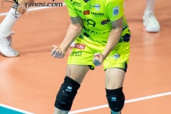 9CB53207-3348-4A5C-A23F-A7A04248B4D4