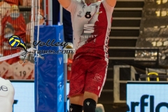 EAD5E87A-D3B4-4CC9-B231-B032D2CFABDD