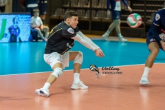 2A3C69D1-56BC-475F-8339-875E1BDF2BDD