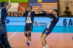 8930E868-7684-4B78-BC01-63E0BD046FBC