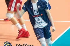 9843938D-A666-4731-A500-9E46E5E20DE4