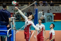 6511E723-F258-48DA-8F97-125FF7F2CB12