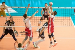 DD4ECC15-0553-474A-B591-52FF966CD46B