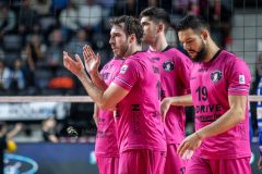 DD1BA801-2365-4D5A-BB1B-3297EE9958C5