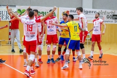 4CAE6E45-8BDA-4C7F-9251-EE364301F86F