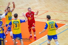 BD8F5F76-AA49-435A-BF9A-80B53ED729AA