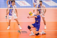 8DF61238-B0C8-4EA5-A88B-002F5DB7A76F