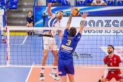 A1D9DFE5-C802-4E91-BCFD-151B585FBE26