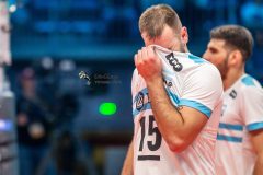 126D8113-0C10-426F-BF16-ABBB2ED397BC