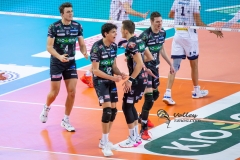 7DC3E6AD-2C8D-4613-96B9-75CD40FCCF7F