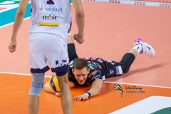 F8C58EA2-87FE-43E0-8ECF-A15070930596
