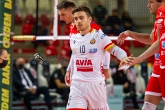 868D0B35-1294-4012-AF27-6B639401457B