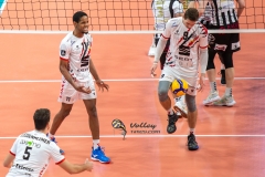 05B56739-221A-46E5-82F1-D42A065C1BA9