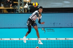 72B0BA79-1A47-4E1D-A6EA-C951B2D19CC6